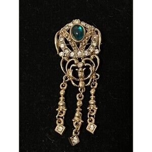 Renaissance Revival style brooch